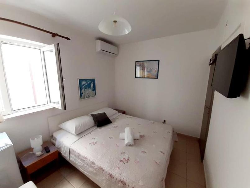 Apartment Luna Tribunj ตรีบูนย์ ภายนอก รูปภาพ