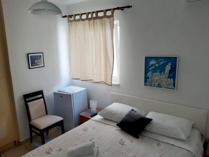 Apartment Luna Tribunj ตรีบูนย์ ภายนอก รูปภาพ